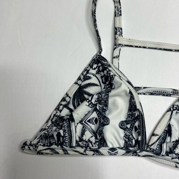 Stone Fox Swim Young & Reckless‎ Aloha Bikini Top - Picture 4 of 7